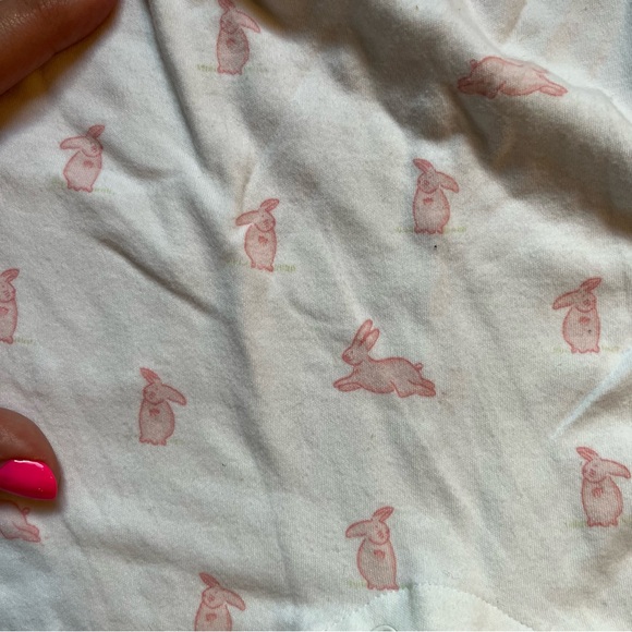 Janie and Jack white with pink bunnies romper size 12-18 months - Picture 3 of 4